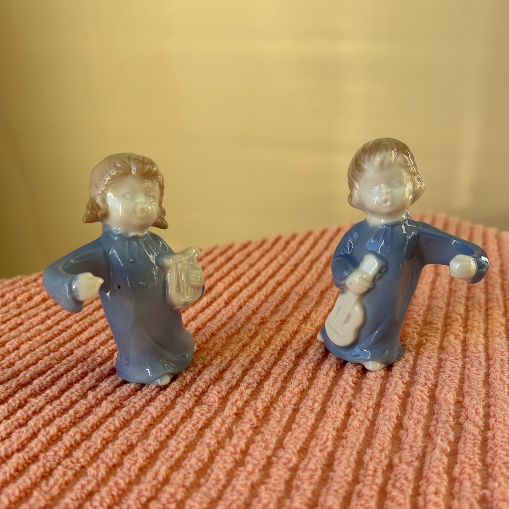 Vintage 1950’s Colonial Porcelain Angel Candle Holder Figurines